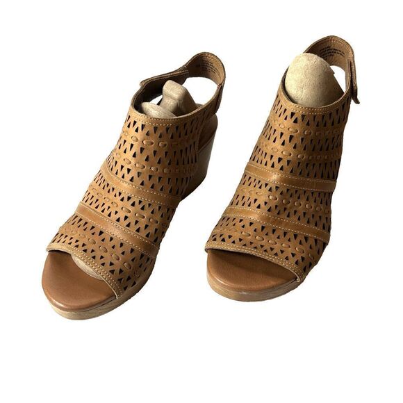 Sofft Tan Leather Block Heeled Cutout Sandals Womens Sz 9 M Sling Back Peep Toe - Picture 3 of 11